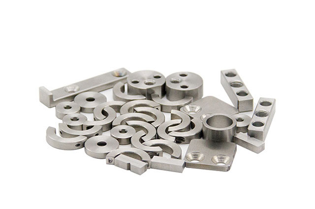 市面上流通的鋁型材工作臺(tái)都是哪幾種類型