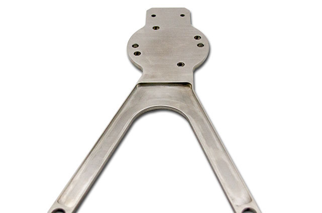 材料性能波動(dòng)下TA18鈦管繞彎回彈行為分析